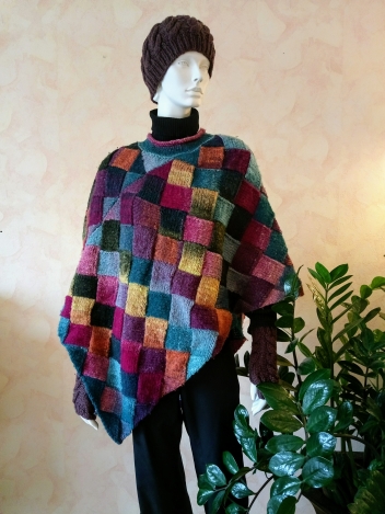 KUR Poncho